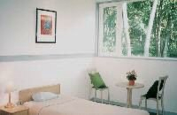 新館洋室トイレ・洗面所付き(禁煙)